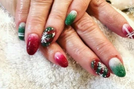 Best Christmas Ombre Nail Designs We Want To Copy This December