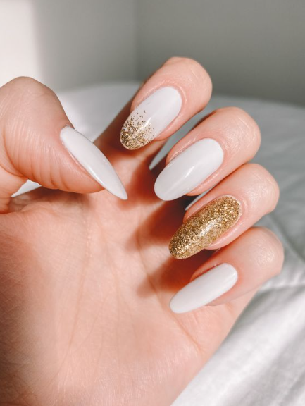 White With The Gold Touch Nails