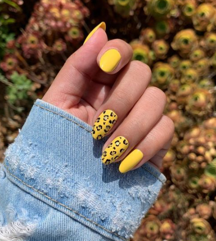 Yellow Nails With A Leopard Print