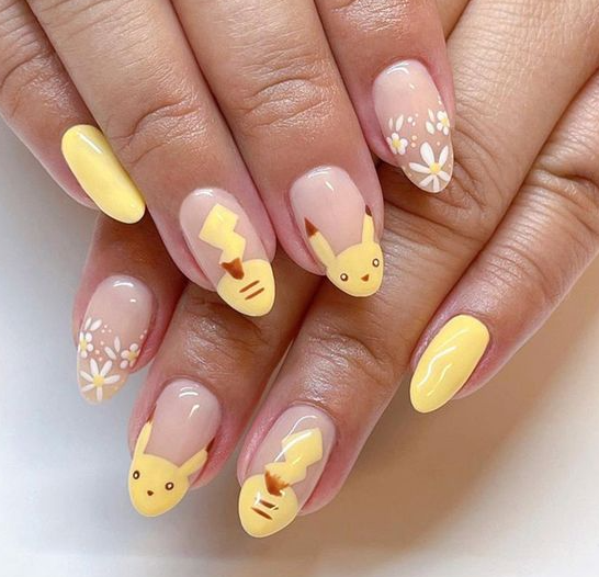 Yellow Cartoon Nails 