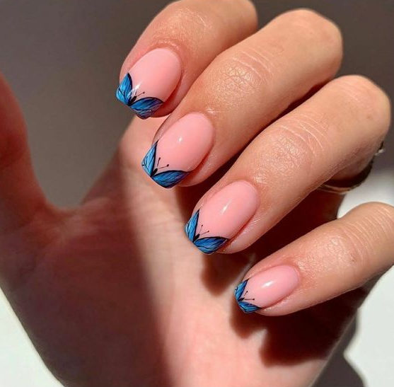 Minimal Butterfly Nail Designs