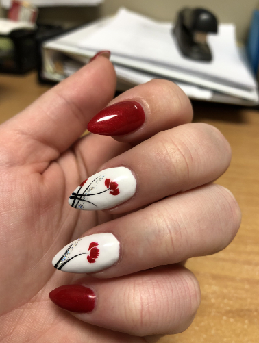 Sophisticated Poppies Nails