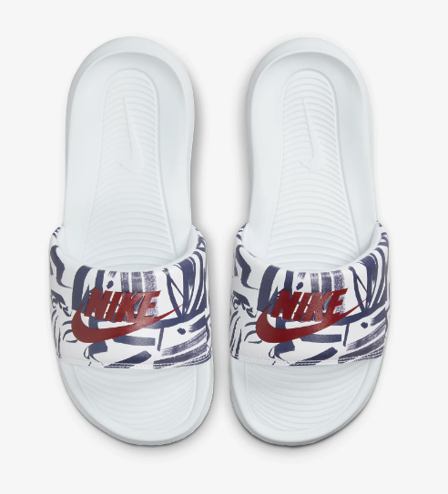 Nike Victori One- Slides