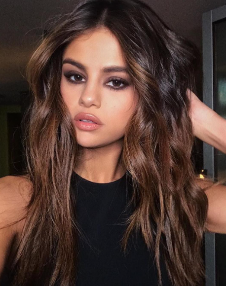 Selena Gomez Beachy Brunette Hair