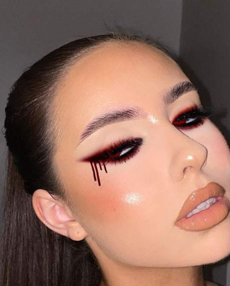 Dripping Blood Eyeliner