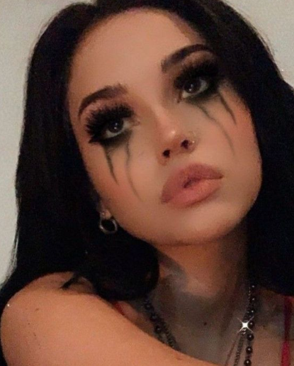 Spooky Drip Eyeliner