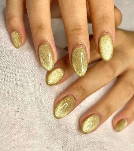 24K Gold Cat Eye Nails