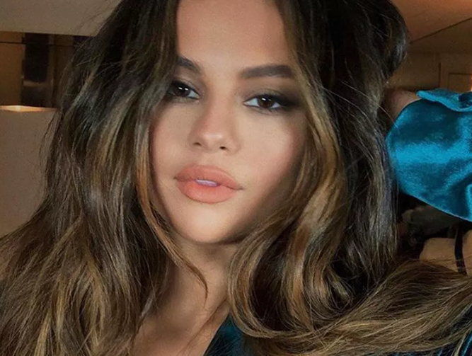 Selena Gomez Hair Color Inspirations For Every Season