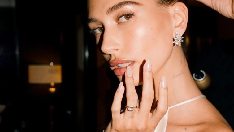 How To Get The Viral Hailey Bieber Chrome Nails