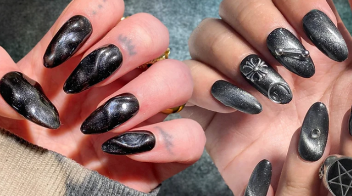 Hottest Black Chrome Nails To Slay This Winter
