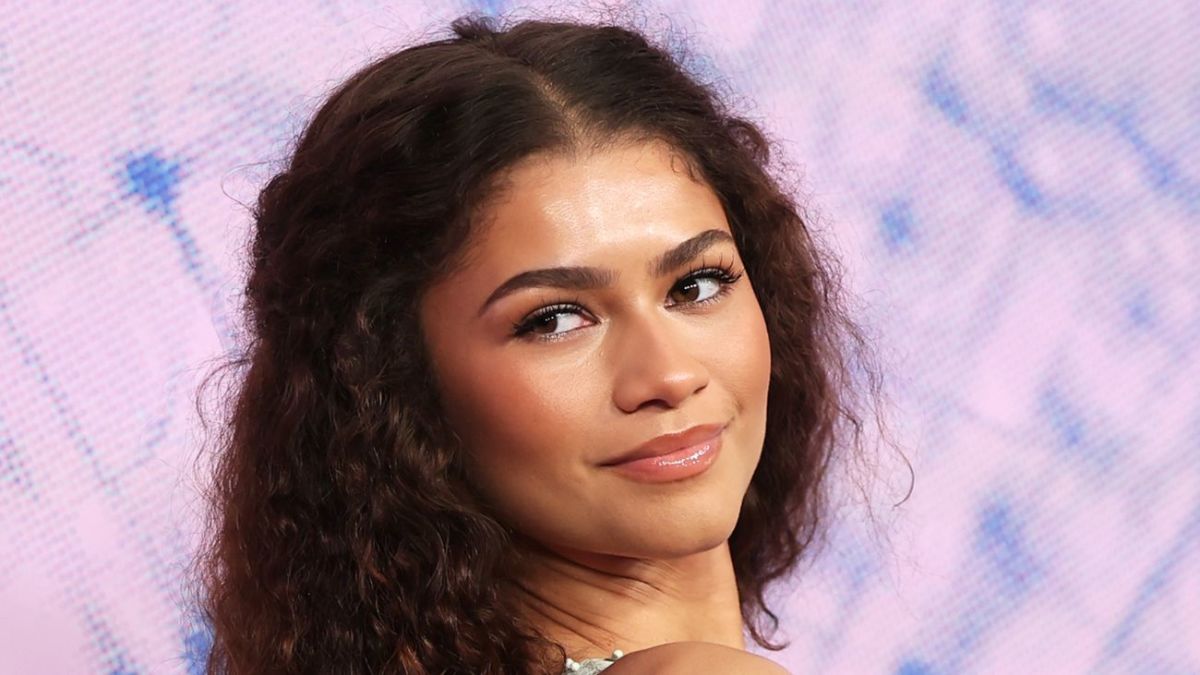 Zendaya's All-Time Hair Style Transformation You Must See